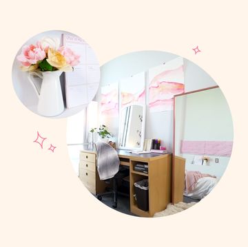 a pink and white dorm room a pink and white dorm room